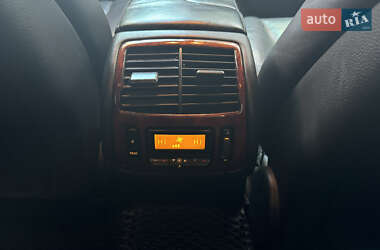 Седан Mercedes-Benz S-Class 2005 в 