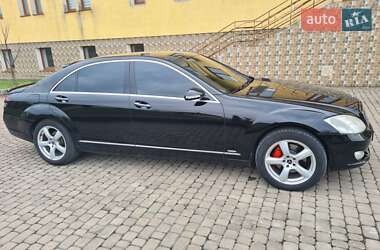 Седан Mercedes-Benz S-Class 2006 в 