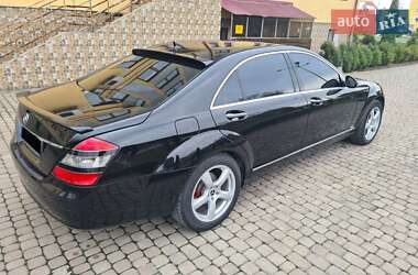Седан Mercedes-Benz S-Class 2006 в 