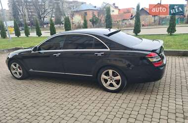 Седан Mercedes-Benz S-Class 2006 в 