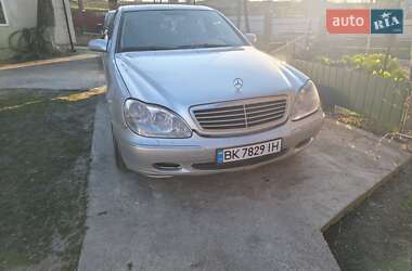 Седан Mercedes-Benz S-Class 2001 в 