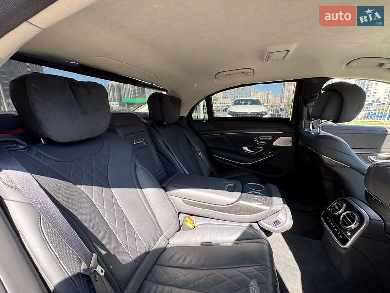 Седан Mercedes-Benz S-Class 2018 в Києві