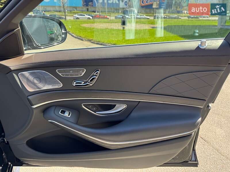 Седан Mercedes-Benz S-Class 2018 в Києві