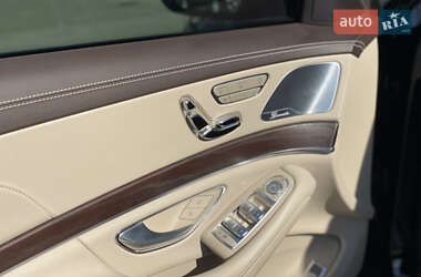 Седан Mercedes-Benz S-Class 2019 в 