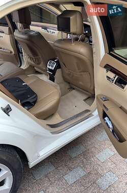Седан Mercedes-Benz S-Class 2008 в 