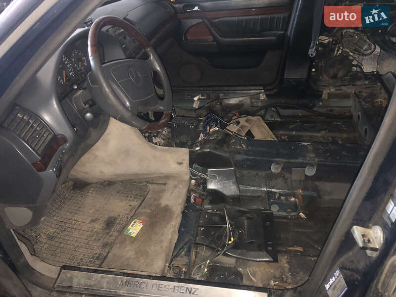 Седан Mercedes-Benz S-Class 1992 в Луцке