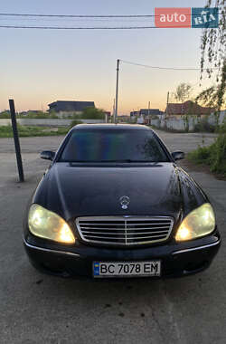 Седан Mercedes-Benz S-Class 2000 в 