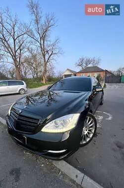 Седан Mercedes-Benz S-Class 2006 в 