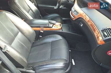 Седан Mercedes-Benz S-Class 2005 в 