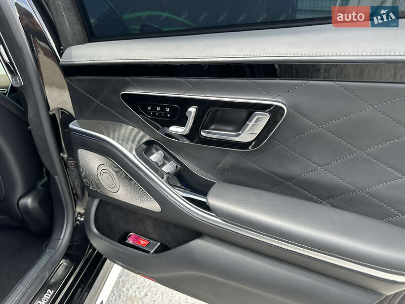Седан Mercedes-Benz S-Class 2021 в Киеве