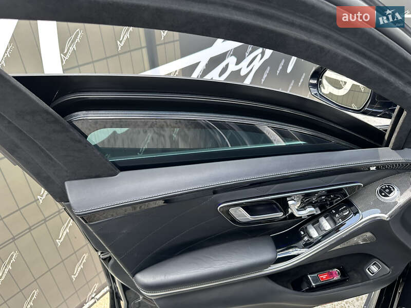 Седан Mercedes-Benz S-Class 2021 в Киеве