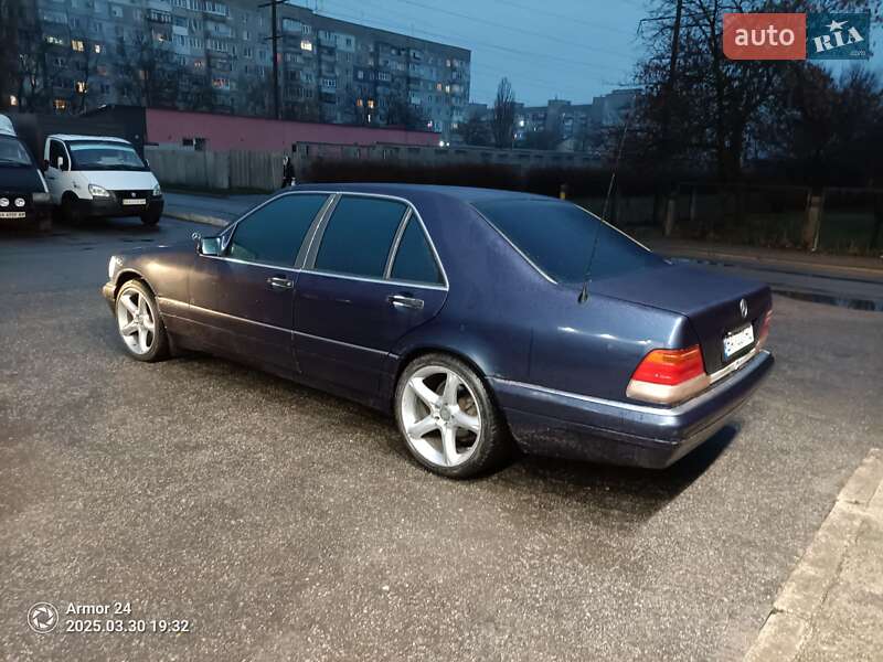 Седан Mercedes-Benz S-Class 1995 в 