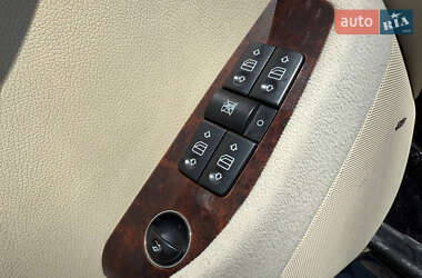 Седан Mercedes-Benz S-Class 2005 в 