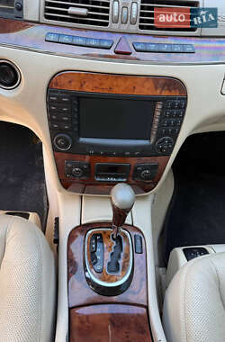 Седан Mercedes-Benz S-Class 2005 в 