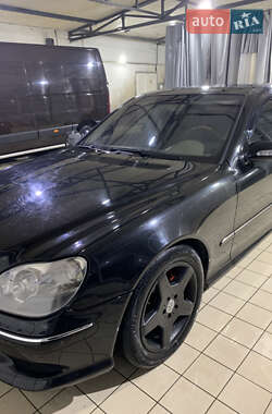 Седан Mercedes-Benz S-Class 2002 в 