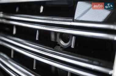 Седан Mercedes-Benz S-Class 2019 в 