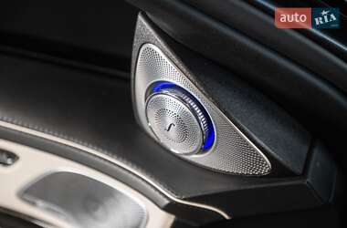 Седан Mercedes-Benz S-Class 2019 в 