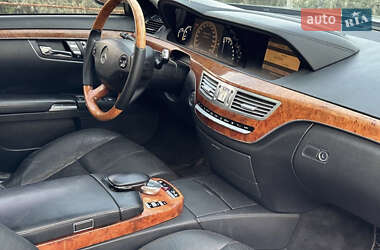 Седан Mercedes-Benz S-Class 2006 в 