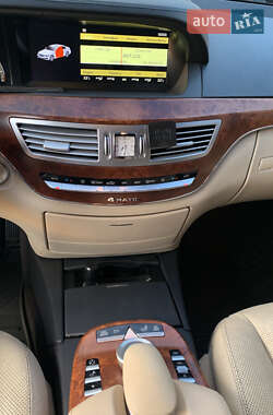 Седан Mercedes-Benz S-Class 2007 в 