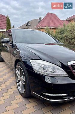 Седан Mercedes-Benz S-Class 2011 в 