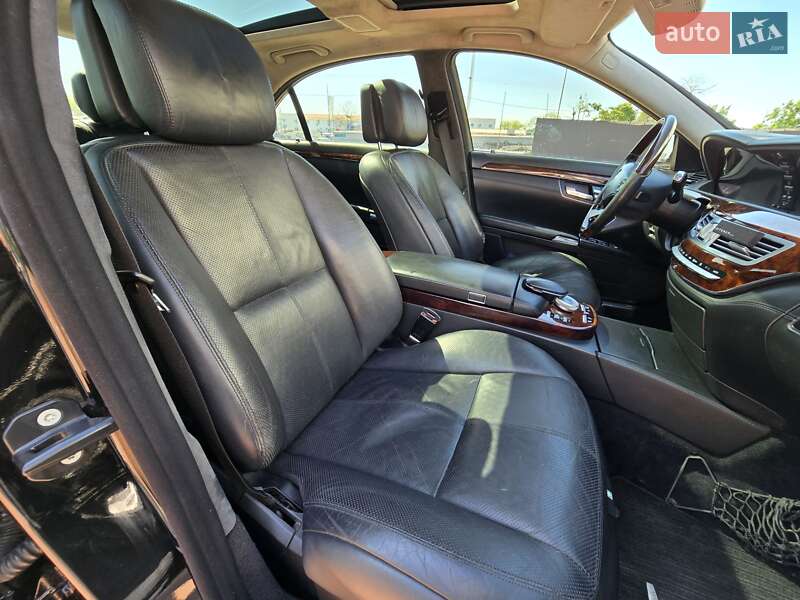 Седан Mercedes-Benz S-Class 2006 в Одесі