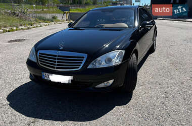 Седан Mercedes-Benz S-Class 2008 в 