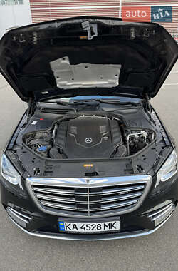 Седан Mercedes-Benz S-Class 2018 в 