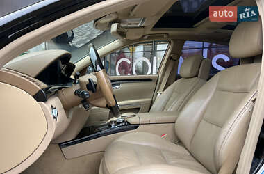 Седан Mercedes-Benz S-Class 2012 в 