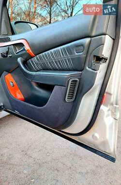 Седан Mercedes-Benz S-Class 2003 в 
