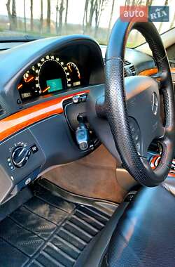 Седан Mercedes-Benz S-Class 2003 в 