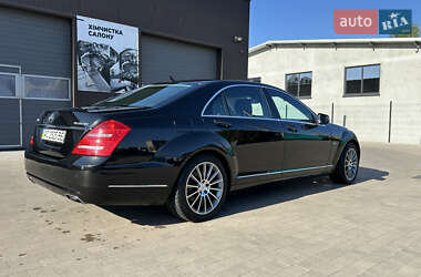 Седан Mercedes-Benz S-Class 2011 в 