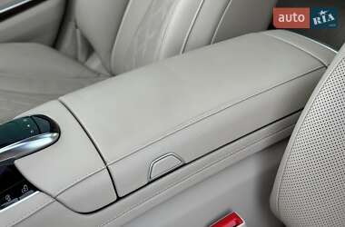 Седан Mercedes-Benz S-Class 2019 в 