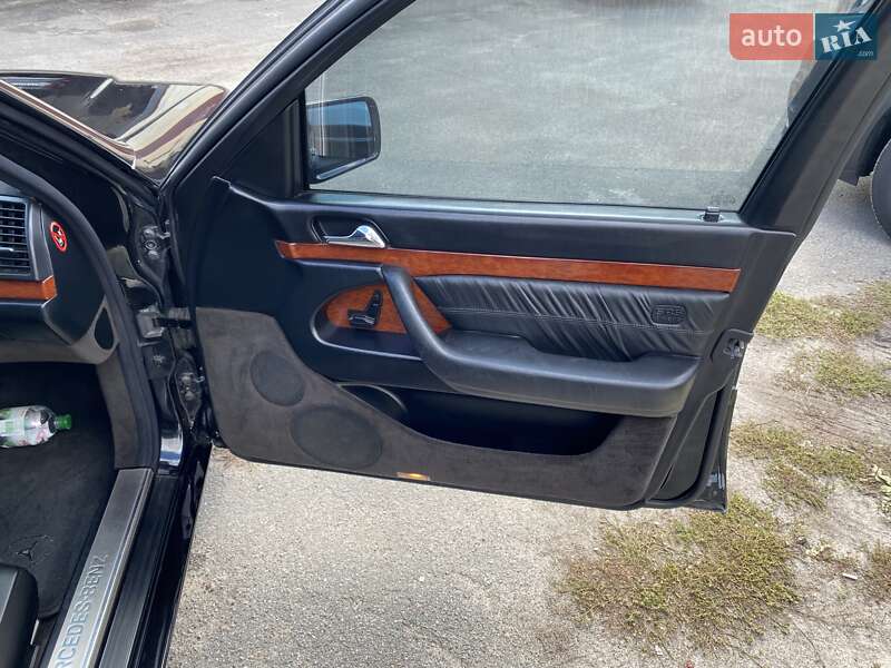 Седан Mercedes-Benz S-Class 1997 в Києві