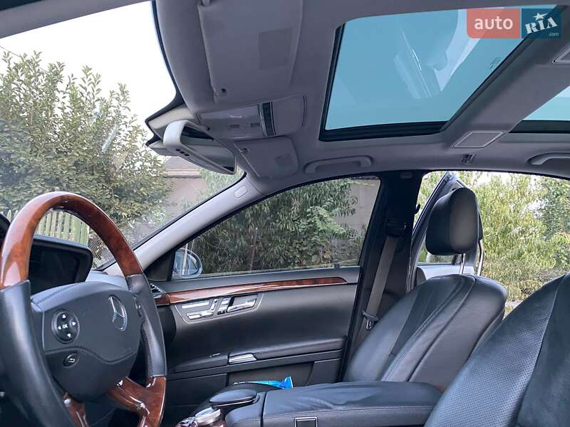 Седан Mercedes-Benz S-Class 2008 в Днепре