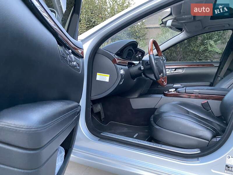 Седан Mercedes-Benz S-Class 2008 в Днепре