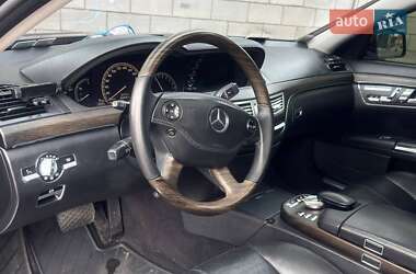 Седан Mercedes-Benz S-Class 2006 в 