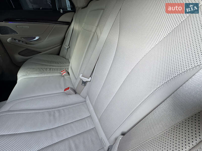 Седан Mercedes-Benz S-Class 2015 в Львове