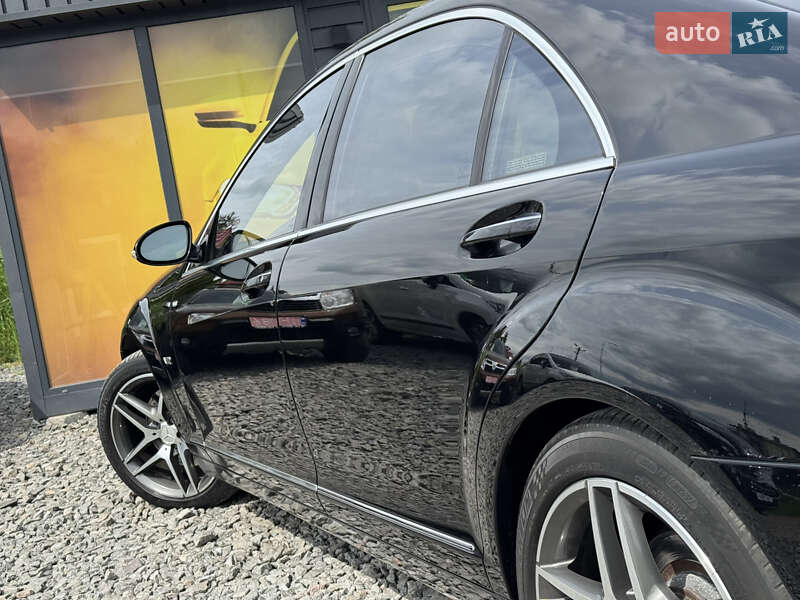 Седан Mercedes-Benz S-Class 2007 в Стрию