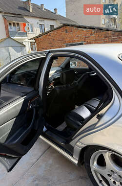 Седан Mercedes-Benz S-Class 2001 в 