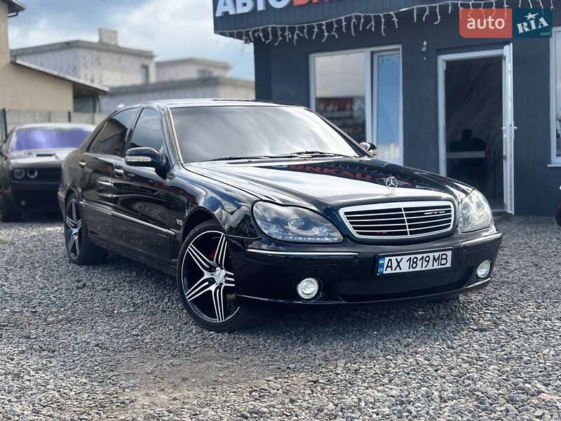 Mercedes-Benz S-Class 1999