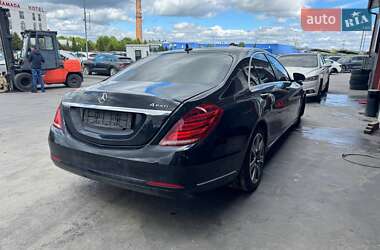 Седан Mercedes-Benz S-Class 2015 в 