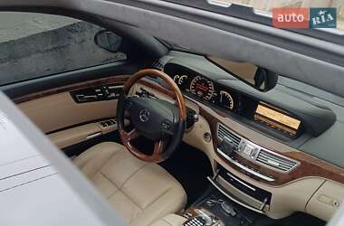 Седан Mercedes-Benz S-Class 2008 в 