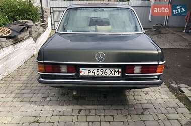 Седан Mercedes-Benz S-Class 1984 в 
