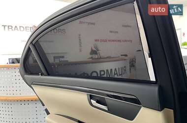 Седан Mercedes-Benz S-Class 2013 в 