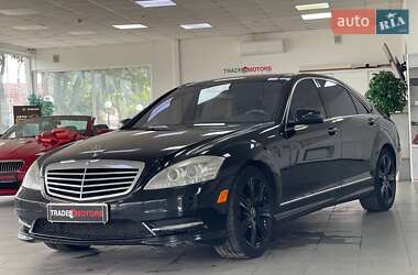 Седан Mercedes-Benz S-Class 2013 в 