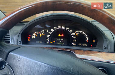 Седан Mercedes-Benz S-Class 2004 в 