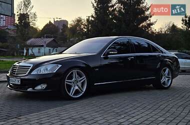 Седан Mercedes-Benz S-Class 2007 в Чернівцях