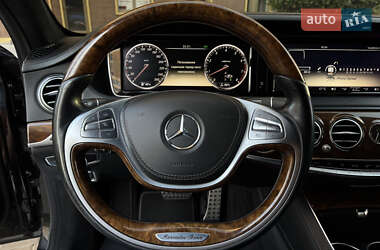 Седан Mercedes-Benz S-Class 2013 в 