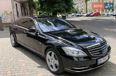 Седан Mercedes-Benz S-Class 2010 в 