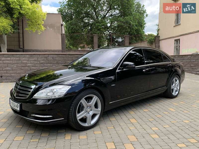 Седан Mercedes-Benz S-Class 2010 в 